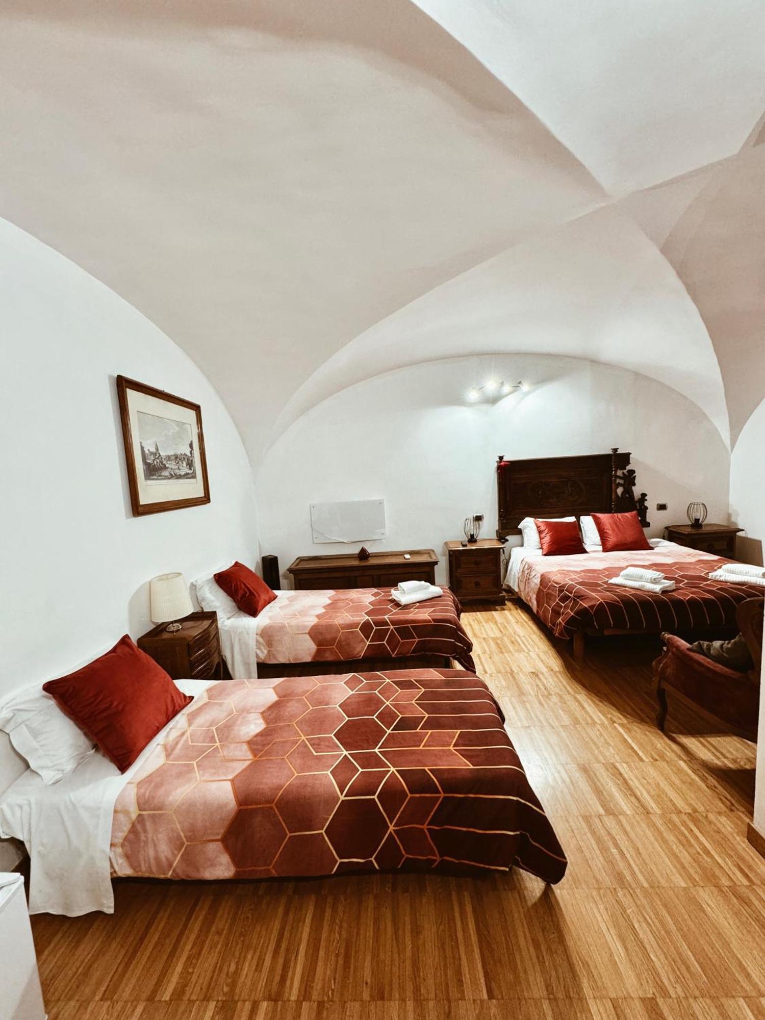 Residenza Tritone Luxury Guest House Trevi Fountain 罗马 外观 照片