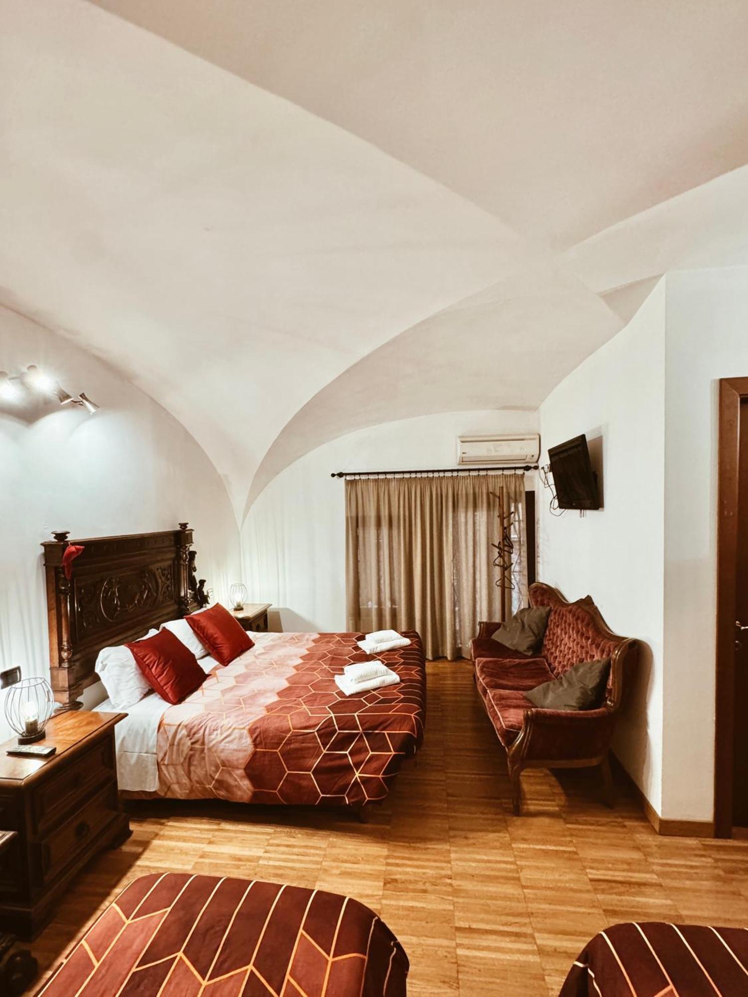 Residenza Tritone Luxury Guest House Trevi Fountain 罗马 外观 照片