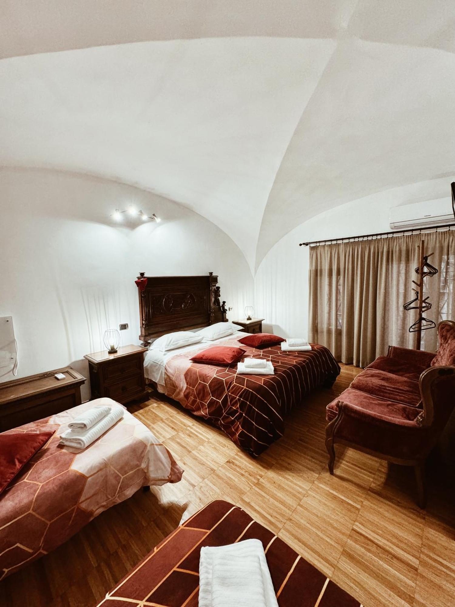 Residenza Tritone Luxury Guest House Trevi Fountain 罗马 外观 照片